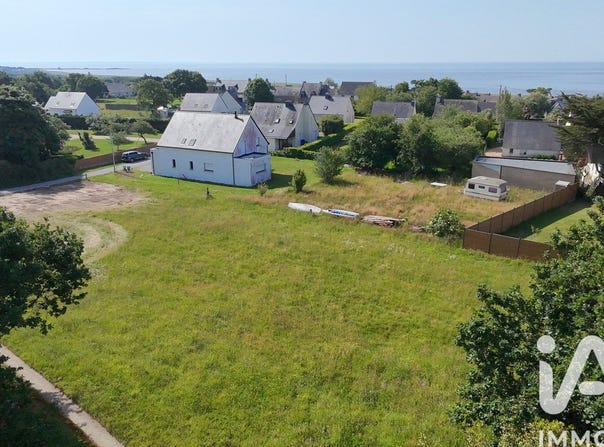 Sarzeau, Brittany 56370