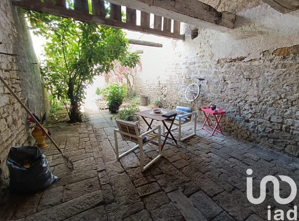 Bourbonne-les-Bains, Grand Est 52400