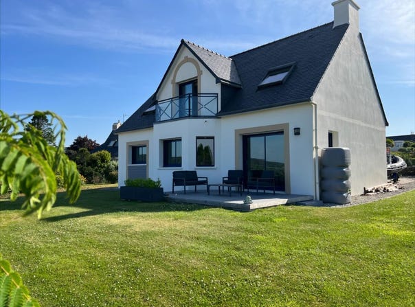 Plomodiern, Brittany 29550