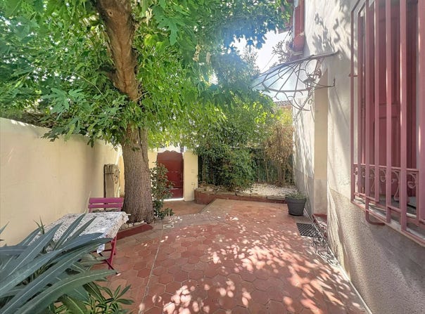 Perpignan, Languedoc-Roussillon 66000
