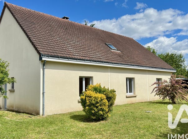 Chargé, Centre-Val de Loire 37530