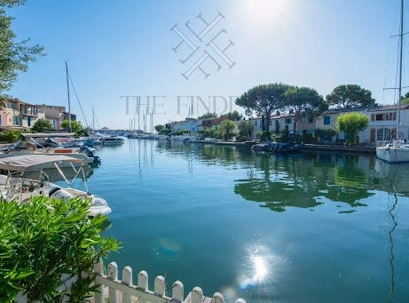 Grimaud, Provence-Alpes-Côte d'Azur 83310
