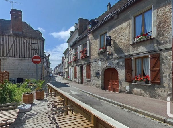 Vernon, Normandy 27200
