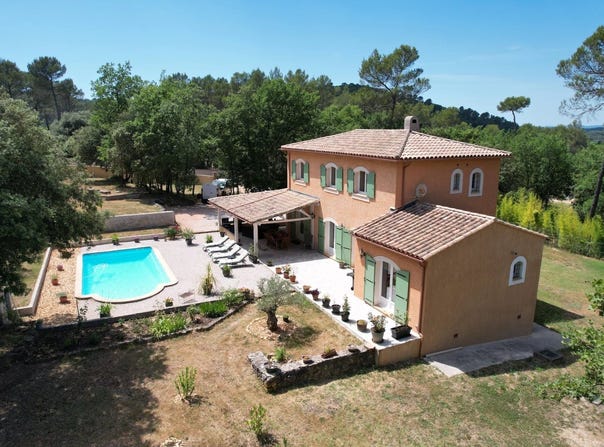 Cotignac, Provence-Alpes-Côte-d'Azur 83570