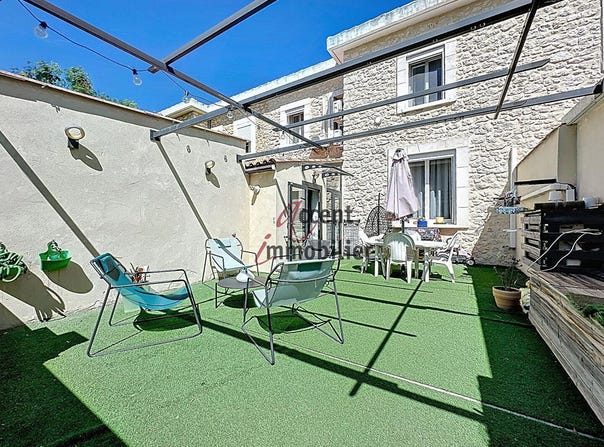 Cavaillon, Provence-Alpes-Côte-d'Azur 84300