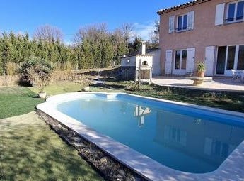 La Verdiere, Provence-Alpes-Côte d'Azur 83560