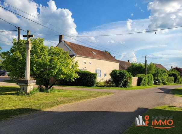 Sainpuits, Yonne 89520