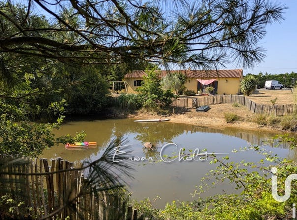Saint-Étienne-de-Montluc, Pays de la Loire 44360