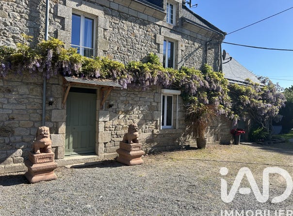 Melrand, Brittany 56310