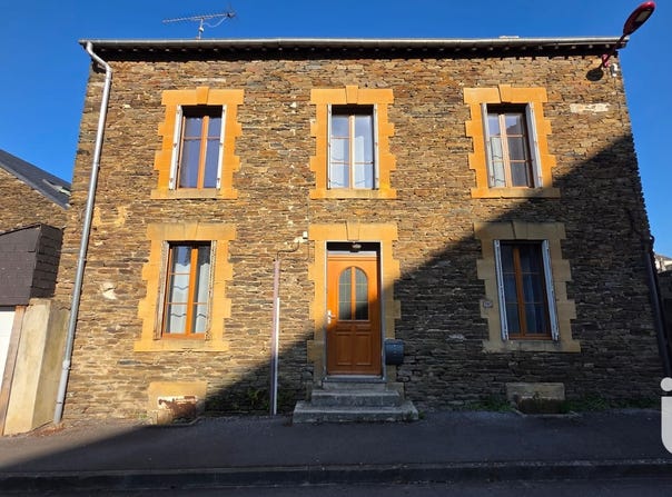Bogny-sur-Meuse, Grand Est 08120