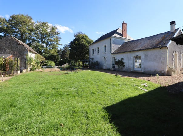 Hommes, Centre-Val de Loire 37340