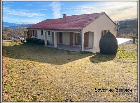 CELLES SUR DUROLLE, Auvergne 63250