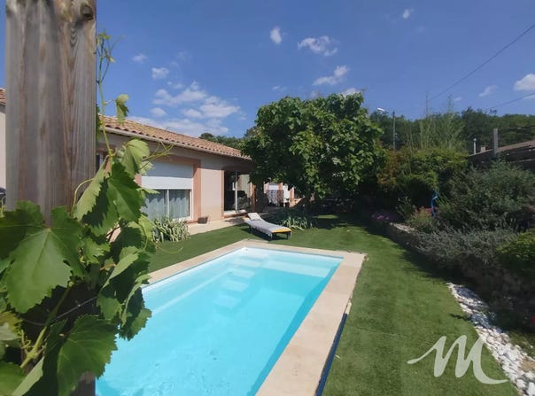 Saint-Maximin-la-Sainte-Baume, Var 83470