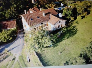 Champeaux-Et-La-Chapelle-Pommier, Aquitaine 24340