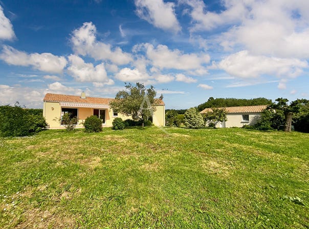 SALLERTAINE, Pays de la Loire 85300