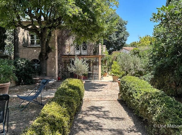 Villeneuve-lès-Avignon, Languedoc-Roussillon 30400