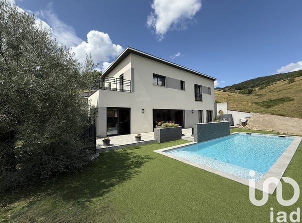 Tarare, Auvergne-Rhône-Alpes 69170