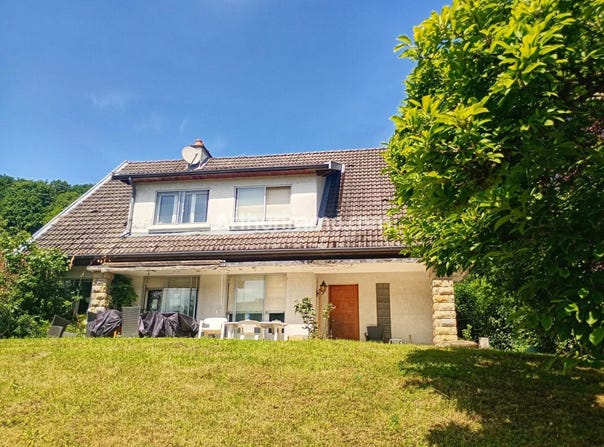 Chalezeule, Franche-Comté 25220