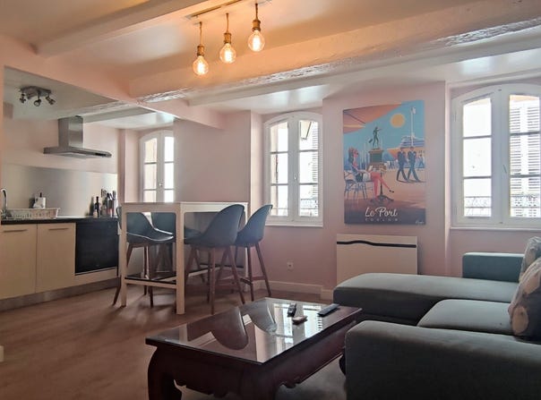 Toulon, Provence-Alpes-Côte d'Azur 83000
