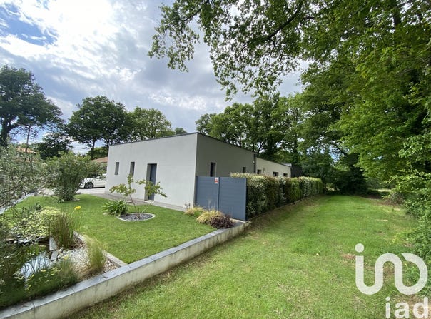 Aizenay, Pays de la Loire 85190