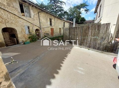 Loudun, Poitou-Charentes 86200