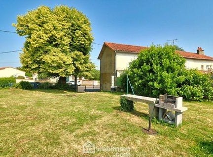 19 Rue de la croix de Saume, Civray, Poitou-Charentes 86400