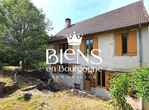 La Rochepot, Burgundy 21340
