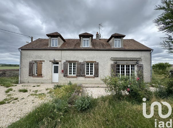 Saint-Germain-Laval, Île-de-France 77130