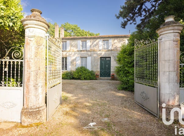 Pessines, Nouvelle-Aquitaine 17810