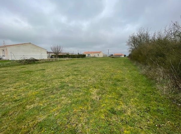 Arces, Poitou-Charentes 17120
