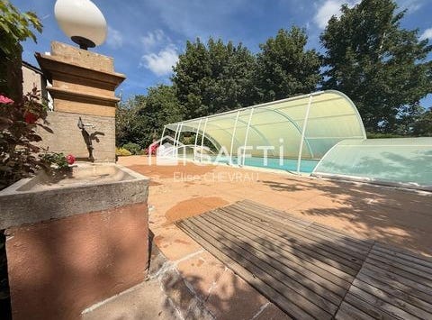 Charnay-Les-Macon, Bourgogne 71850