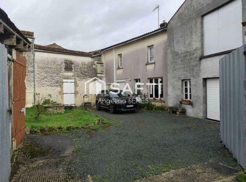 Cherbonnieres, Poitou-Charentes 17470