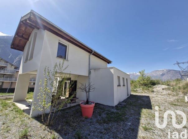 Saint-Julien-Mont-Denis, Auvergne-Rhône-Alpes 73870