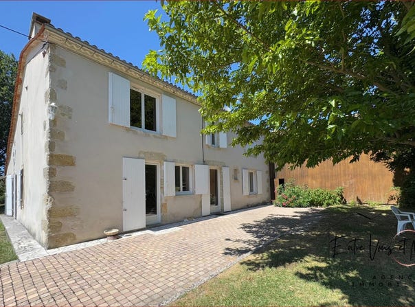 Bazas, Aquitaine 33430
