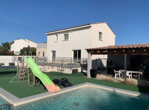 Bellegarde, Languedoc-Roussillon 30127