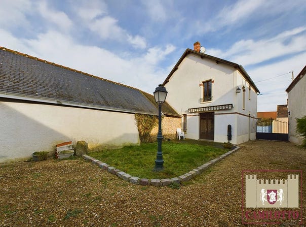 Nogent-le-Roi, Eure-et-Loir 28210