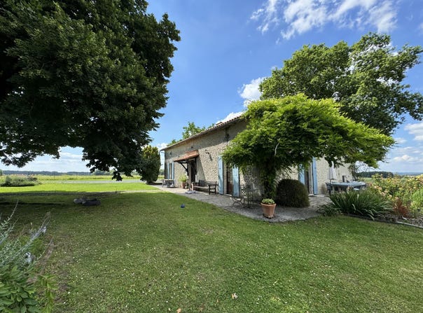 Bellon, Poitou-Charentes 16210