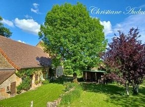 CHAROLLES, Bourgogne 71120