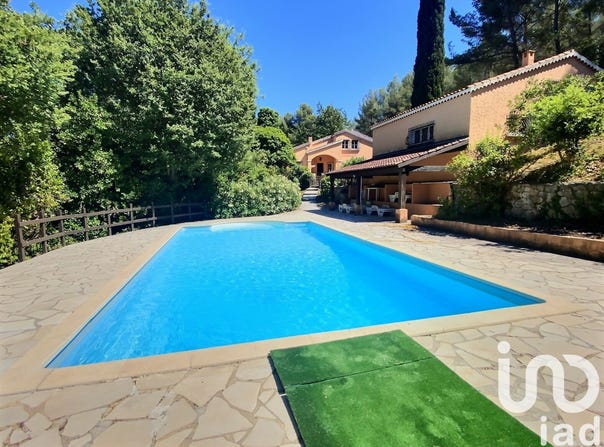 La Cadière-d'Azur, Provence-Alpes-Côte d'Azur 83740