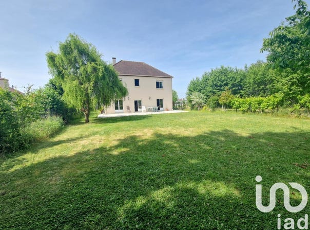 Gien, Centre-Val de Loire 45500