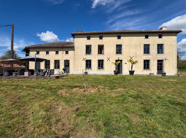 Melle, Poitou-Charentes 79500