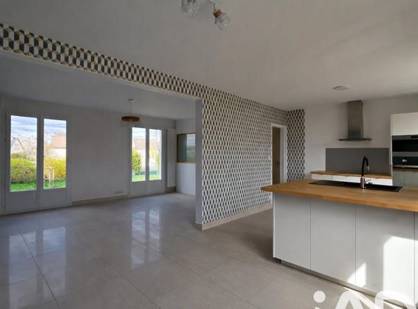 Joué-lès-Tours, Centre-Val de Loire 37300