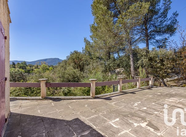 Jouques, Provence-Alpes-Côte d'Azur 13490