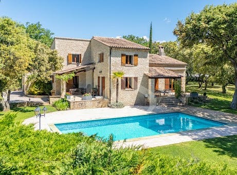 Grignan, Auvergne-Rhône-Alpes 26230