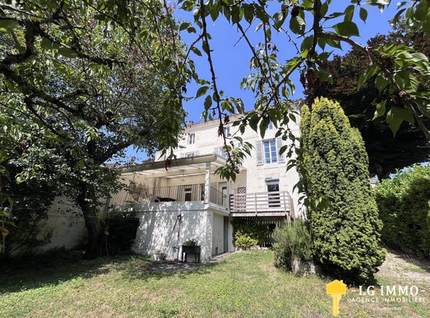 Mortagne-sur-Gironde, Poitou-Charentes 17120