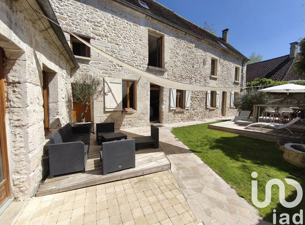 Crépy-en-Valois, Hauts-de-France 60800