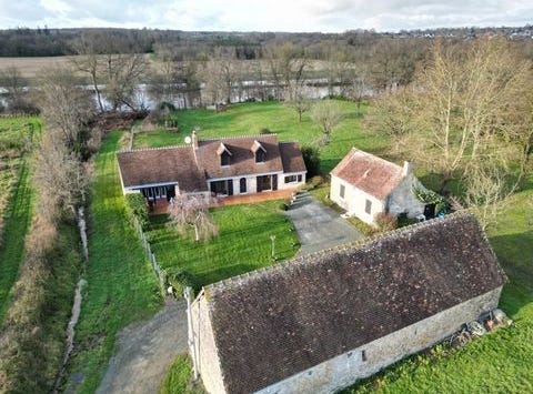 Ferce-Sur-Sarthe, Pays de la Loire 72430