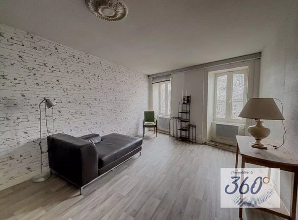 Lons-le-Saunier, Jura 39000
