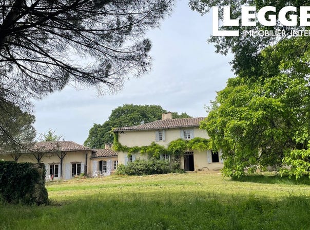 Simorre, Occitanie 32420