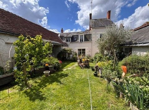 Genille, Centre 37460